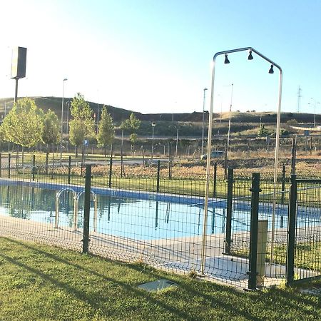 Apartamento Nuevo, Accesible Y Con Piscina !!! Salamanka Zewnętrze zdjęcie